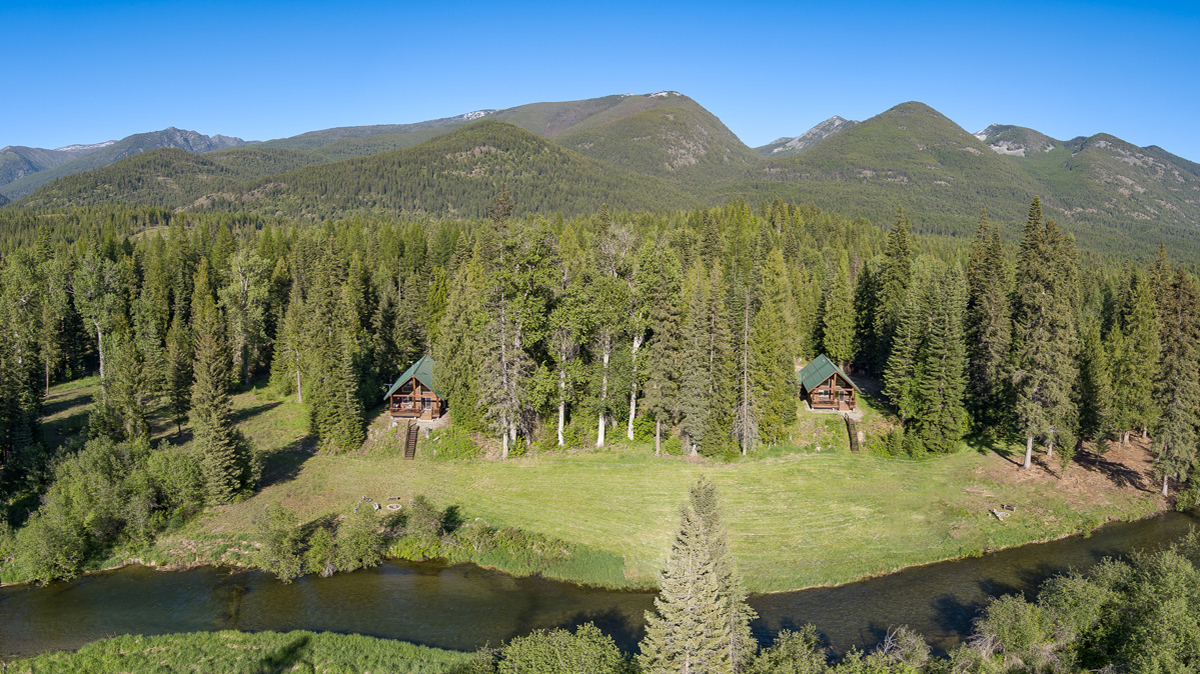 Little Cedar Cabin Creekside